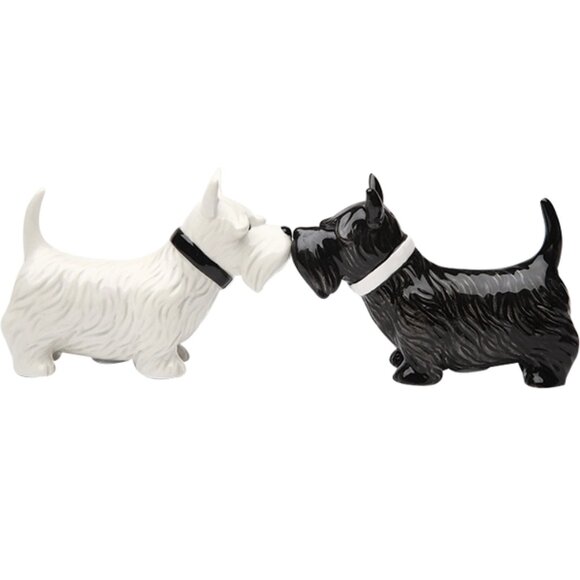 Scottish Terrier Salt and Pepper Shaker Set - Picture 2 of 2